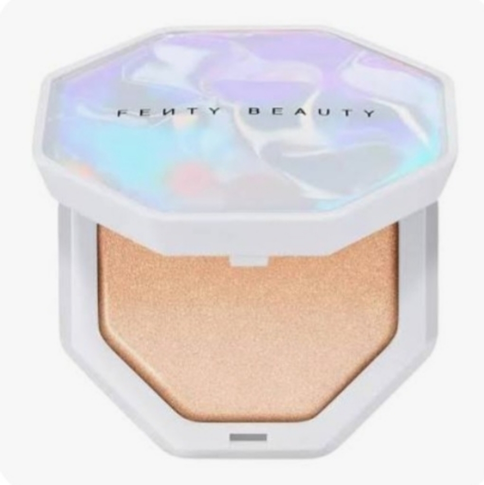 *NIB* Fenty Beauty Demi Glow- Prosecco